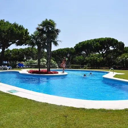 Sea View House With Private Pool And Garden