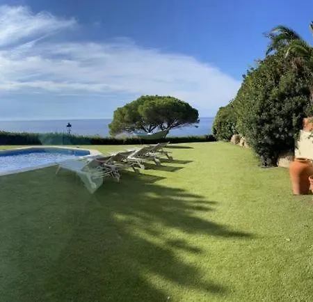 Sea View House With Private Pool And Garden *