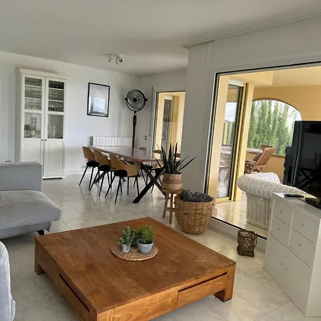 Sea View House With Private Pool And Garden Holiday home